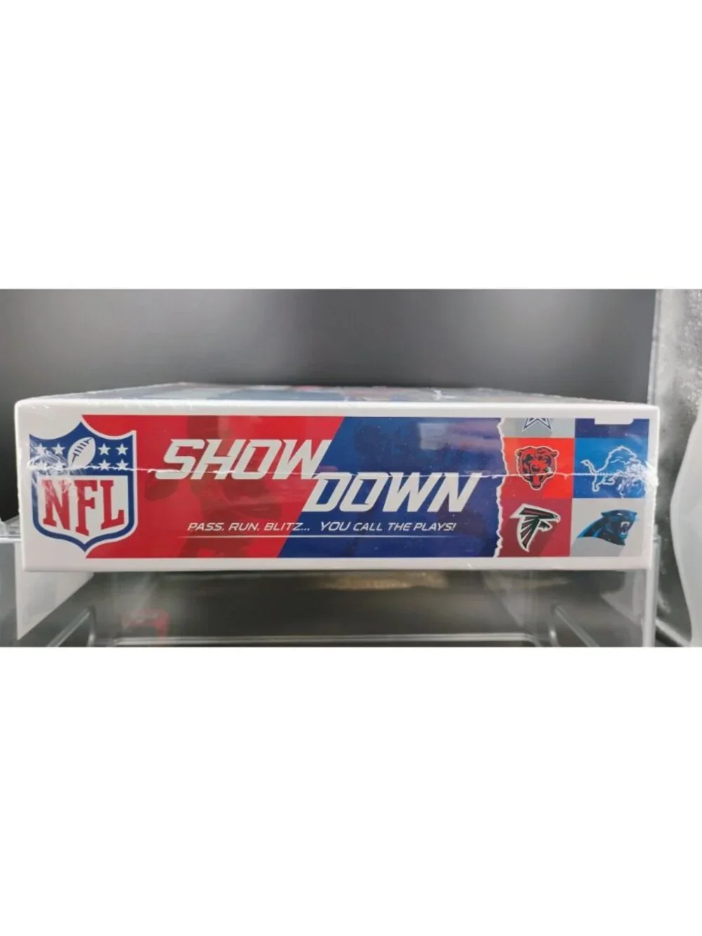NFL Showdown Football Board Game By Buffalo Games
